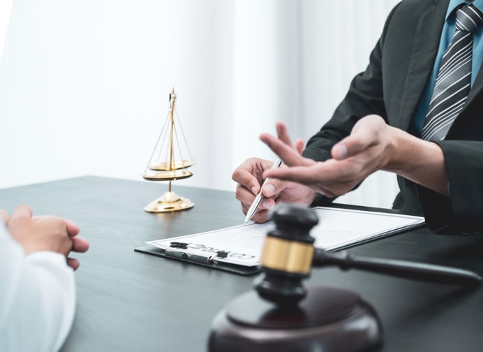 How Insurance Claim Lawyers Brisbane Can Resolve Complex Disputes Faster